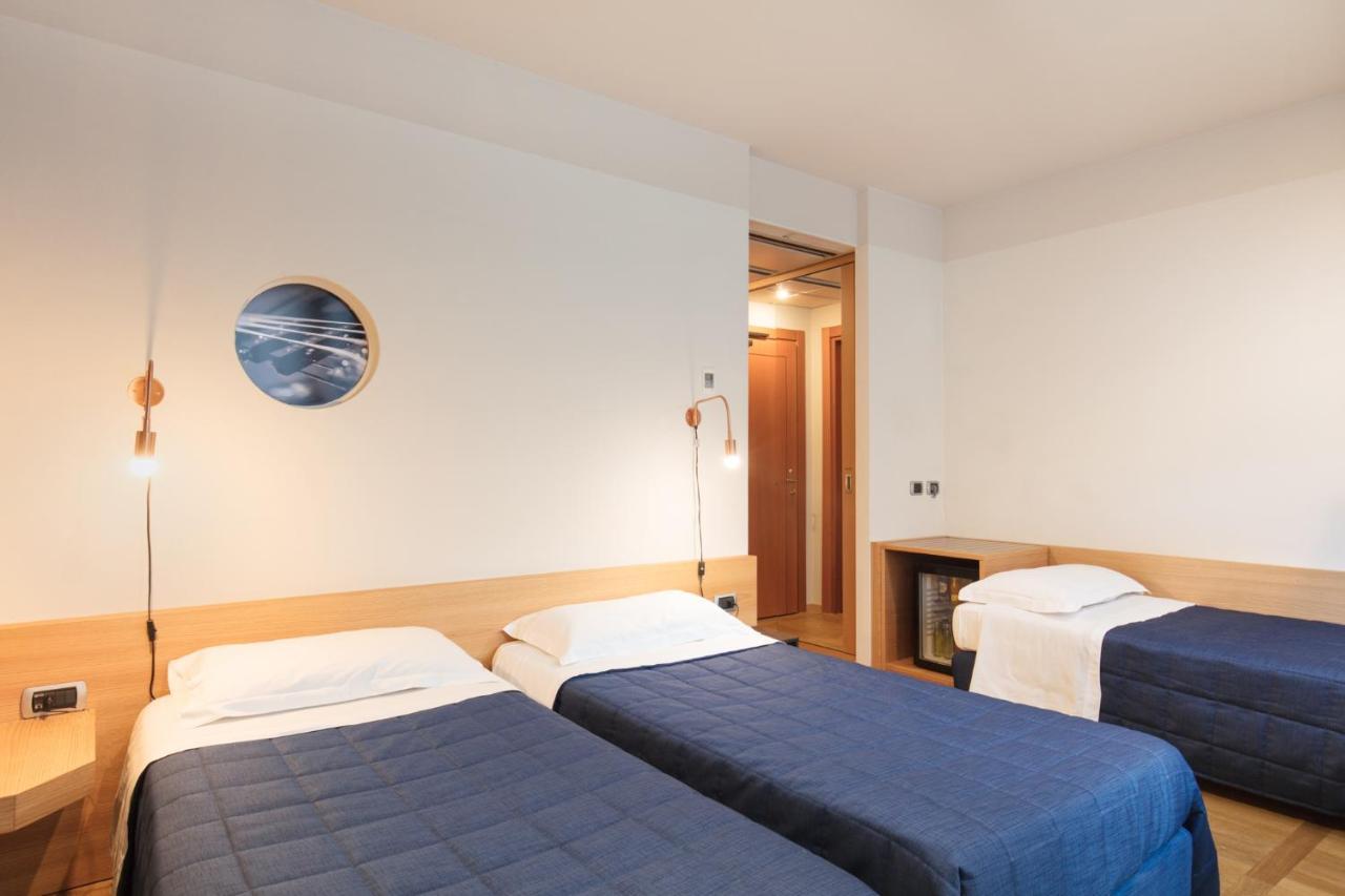 Garda Hotel Montichiari Luaran gambar